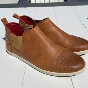 Olukai slip on